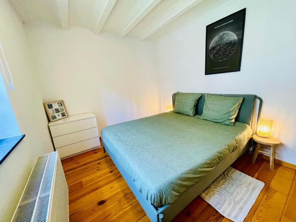 Down Town Oasis-Spacious Loft With Private Parking بروكسل المظهر الخارجي الصورة